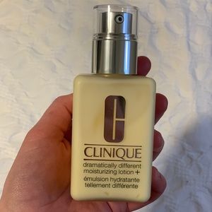 Dramatically Different Moisturizing Lotion +